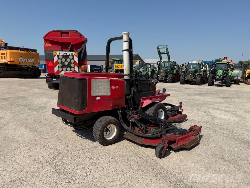 Toro Groundmaster 4000D ركوب الحشائش