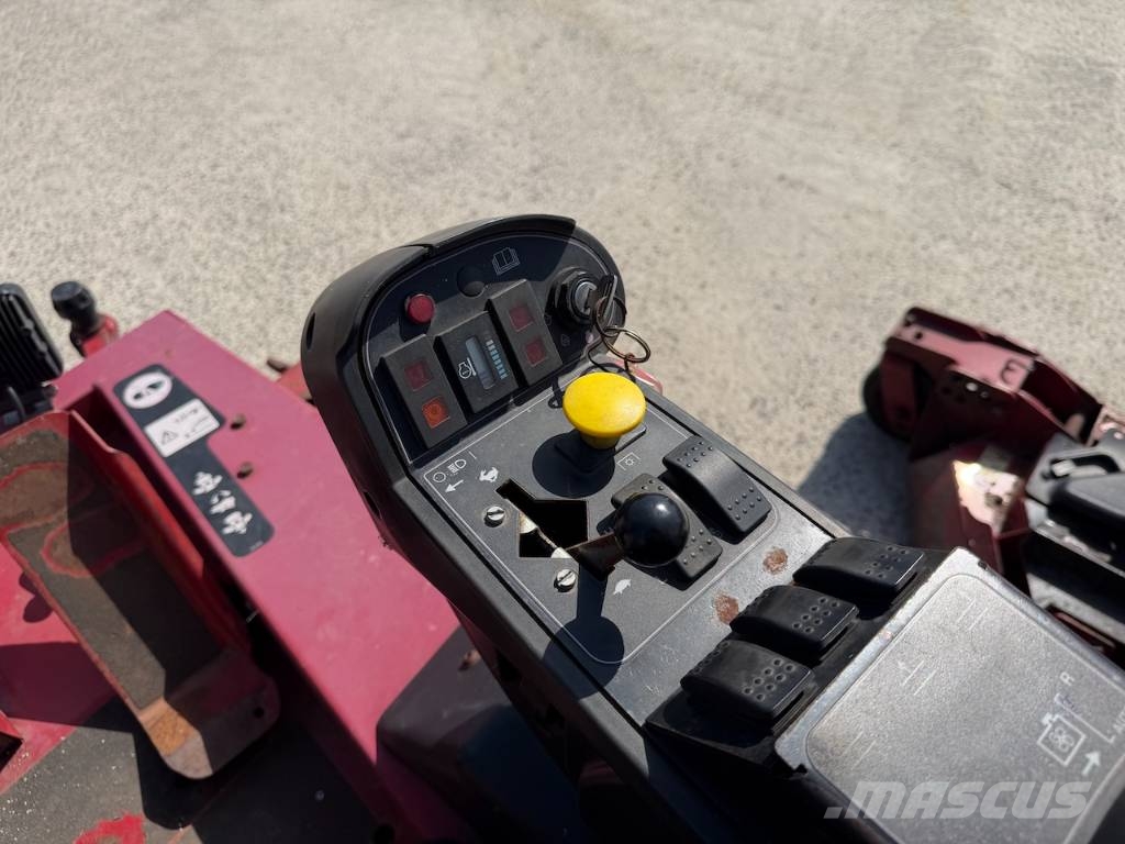 Toro Groundmaster 4000D ركوب الحشائش