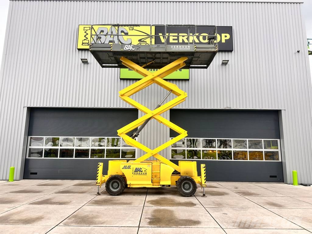 JLG 3394 RT Scissor lifts