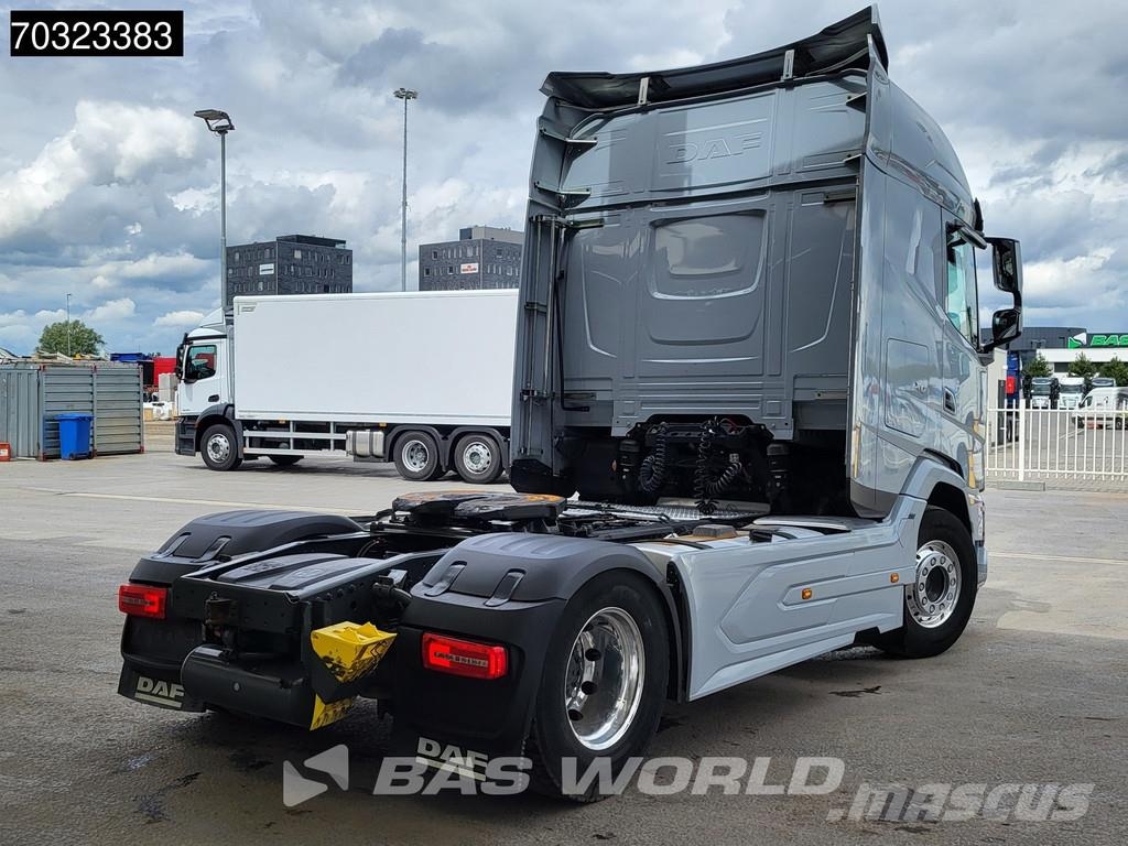 DAF XG 530 4X2 ADR! Retarder 2xTanks Alcoa's Standklim Tractor Units