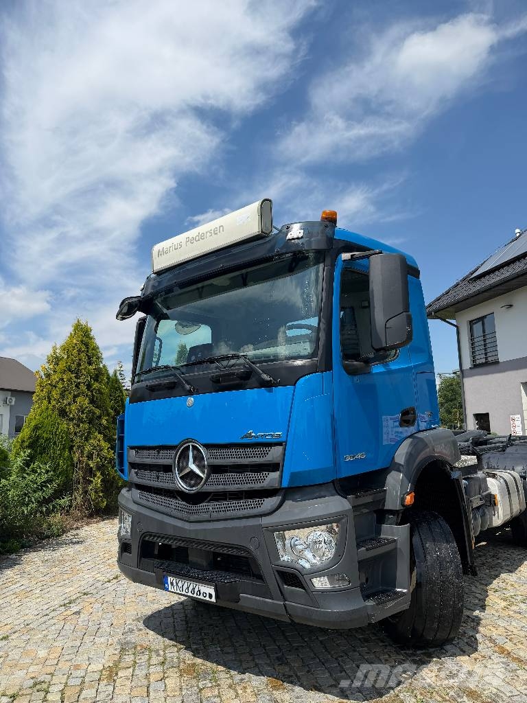 Mercedes-Benz Antos Шасі з кабіною