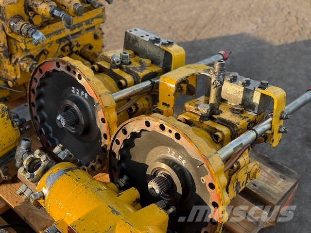 Komatsu PC 600 LC-8 USED PARTS Lánctalpas kotrók