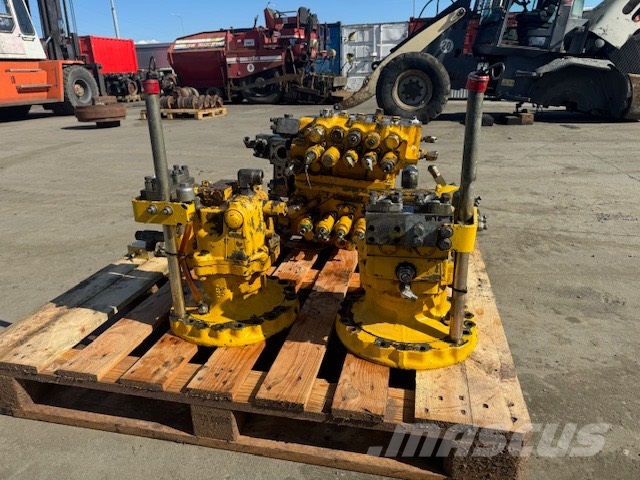 Komatsu PC 600 LC-8 USED PARTS Lánctalpas kotrók