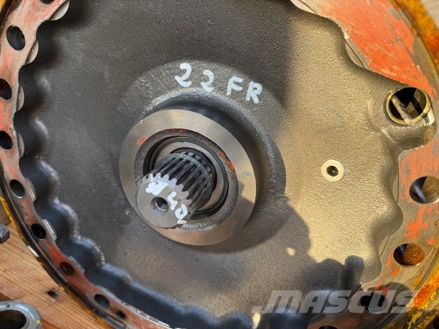 Komatsu PC 600 LC-8 USED PARTS Lánctalpas kotrók