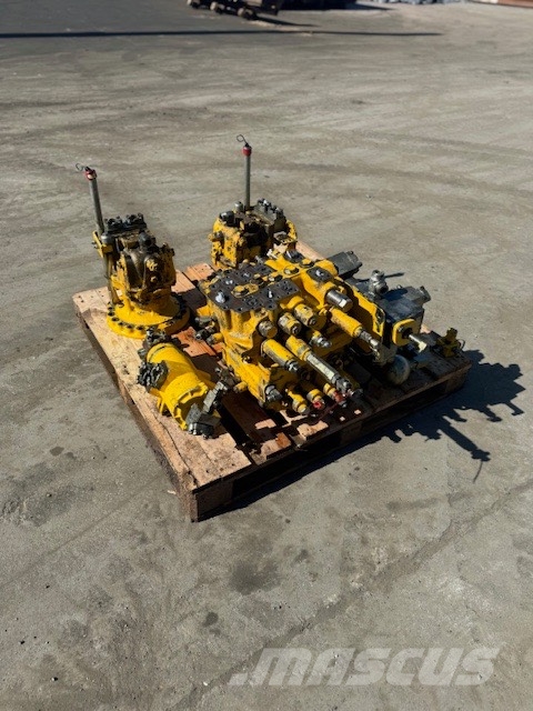 Komatsu PC 600 LC-8 USED PARTS Lánctalpas kotrók
