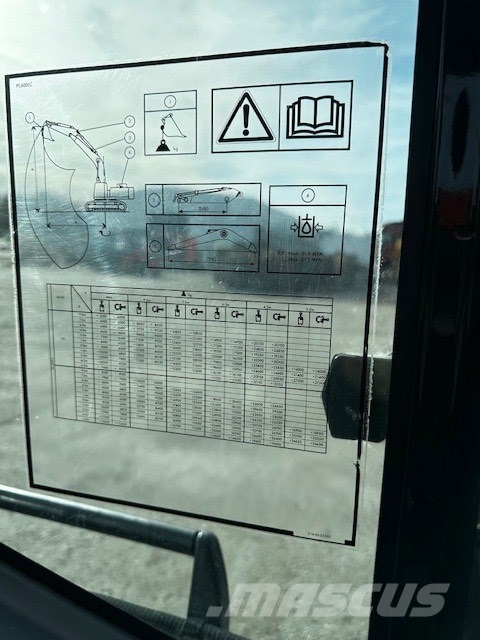 Komatsu PC 600 LC-8 USED PARTS Lánctalpas kotrók