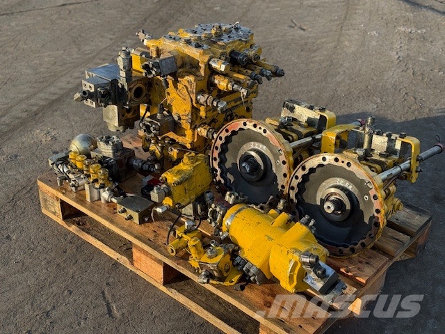 Komatsu PC 600 LC-8 USED PARTS Lánctalpas kotrók