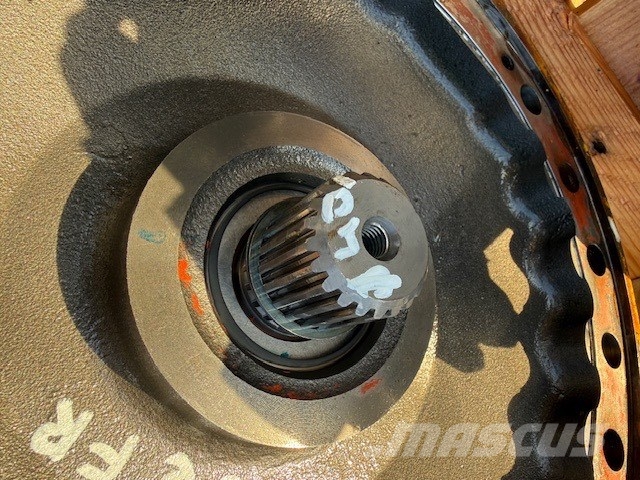Komatsu PC 600 LC-8 USED PARTS Lánctalpas kotrók