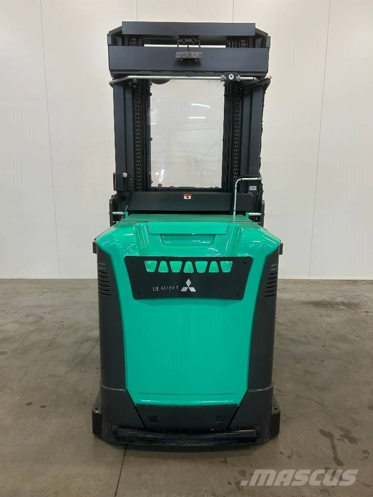 Mitsubishi OPBM 10 P Preparadoras de encomendas de alta elevação