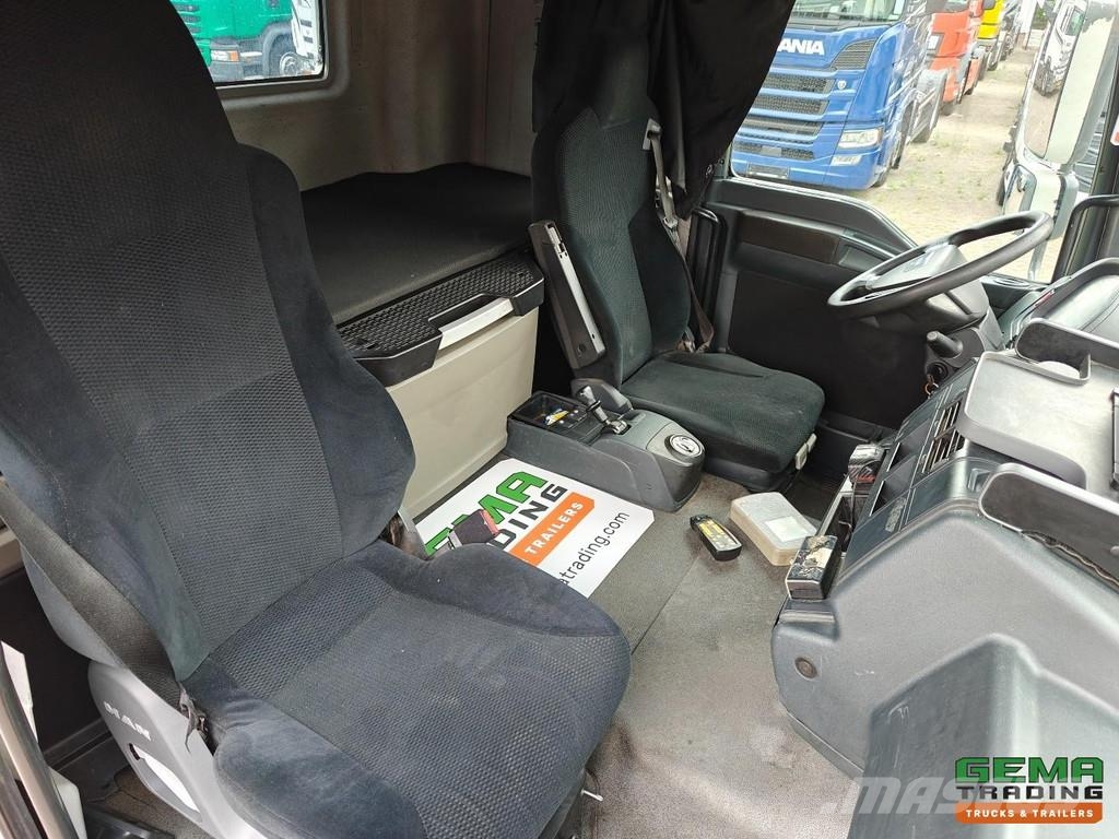 MAN TGM 12.250 4x2 Sleeper Cabin Euro5 - Falkom FAS500 Recovery vehicles
