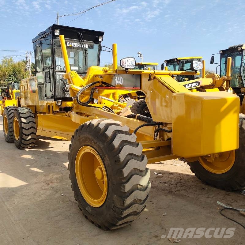 CAT 140 Grederji