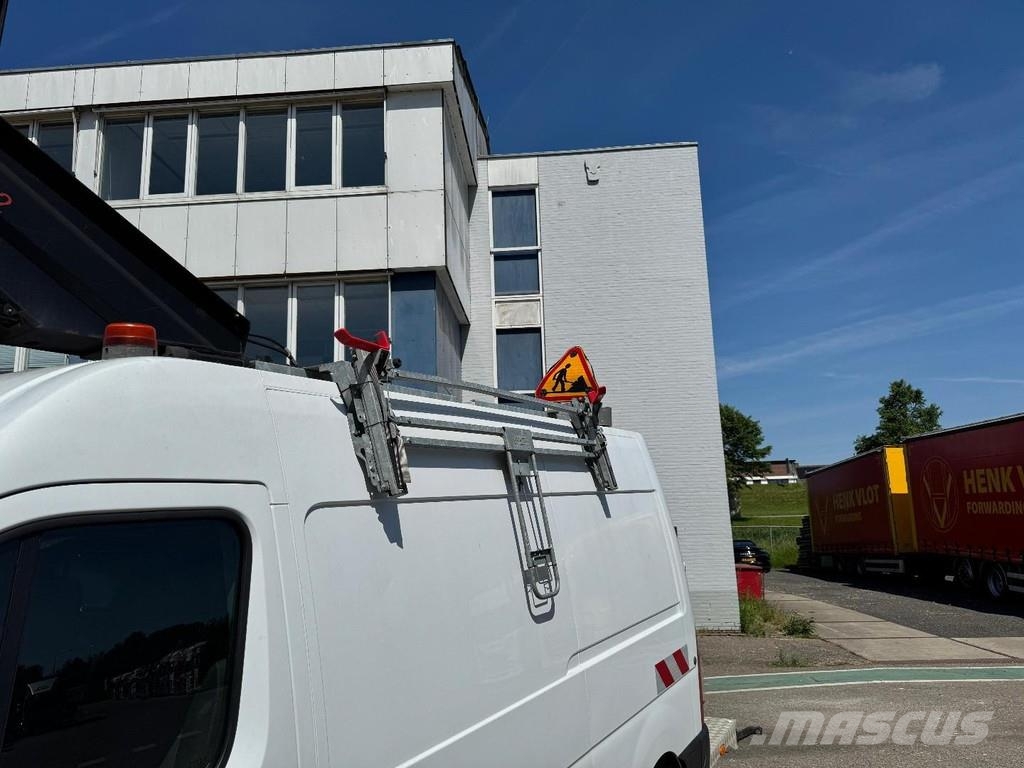 Renault Master + KLUBB 12,5 METER WORKING HEIGHT Ant vilkikų montuojamos kėlimo platformos