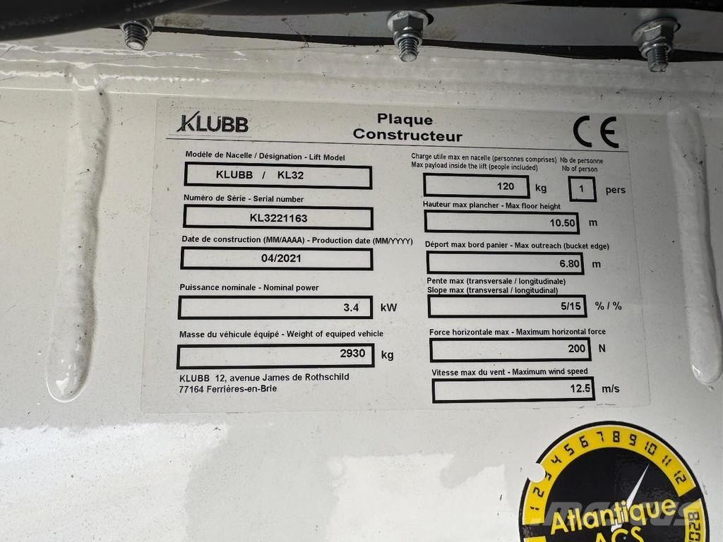 Renault Master + KLUBB 12,5 METER WORKING HEIGHT Ant vilkikų montuojamos kėlimo platformos