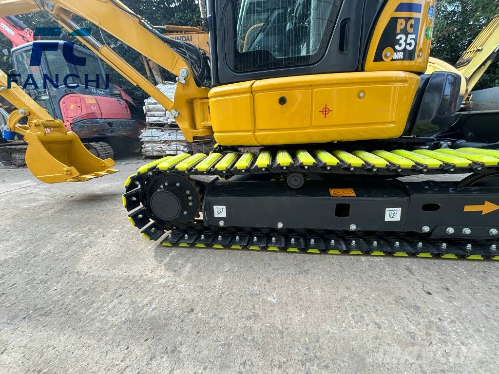 Komatsu PC 35 MR 小型挖掘机