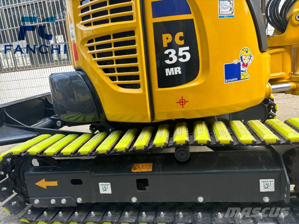 Komatsu PC 35 MR 小型挖掘机