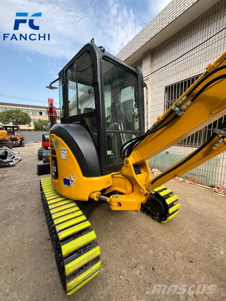 Komatsu PC 35 MR 小型挖掘机