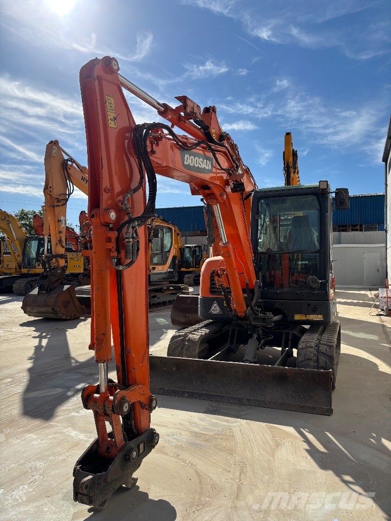 Doosan DX 63-3 Crawler excavators