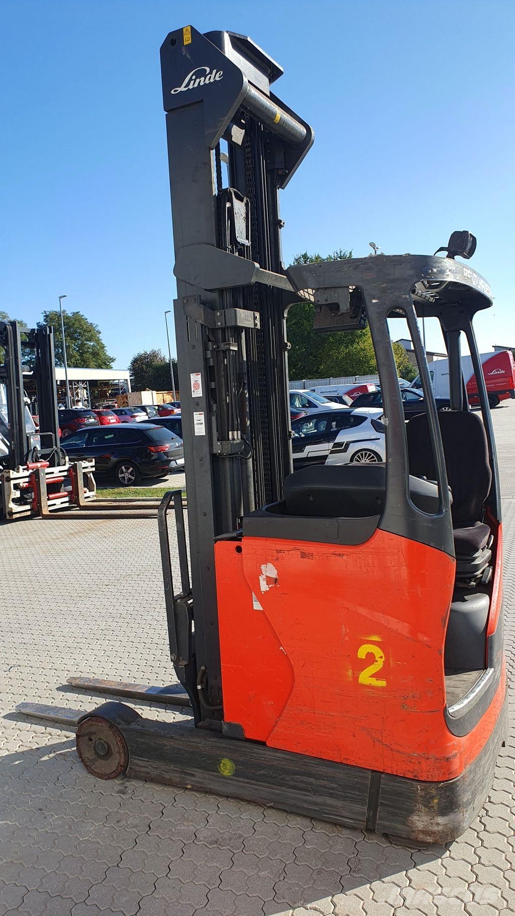 Linde R14 Montacargas de alcance de gran altura