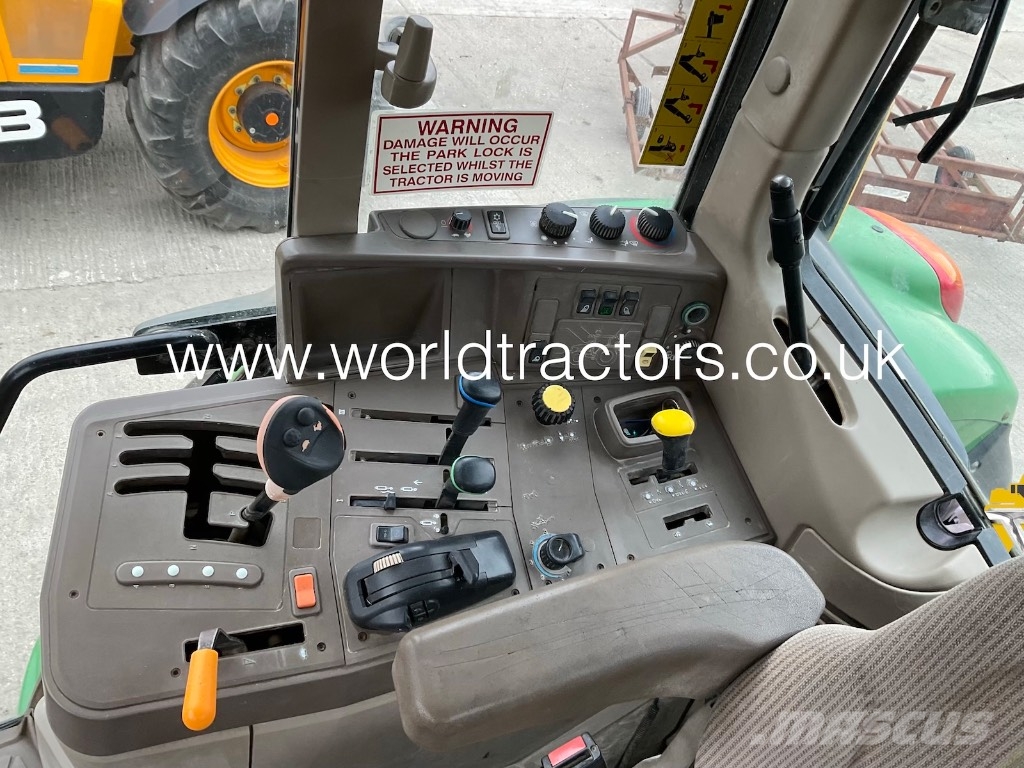 John Deere 6530 Tractors