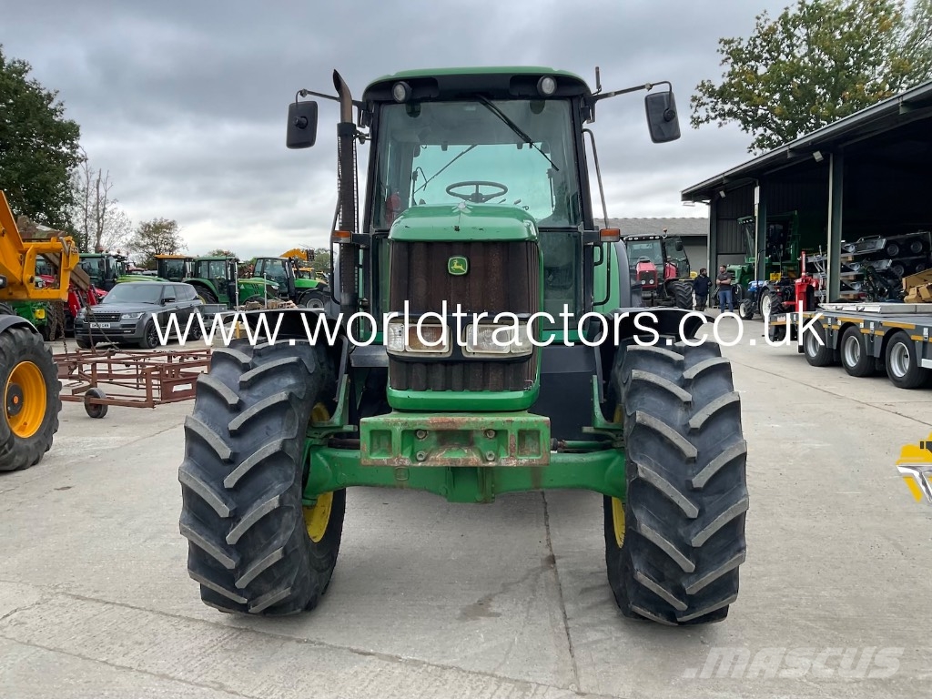 John Deere 6530 Tractors