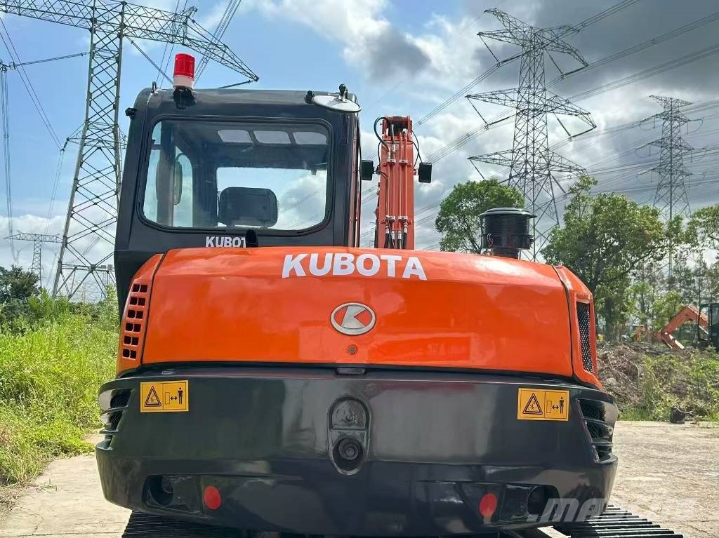 Kubota KX 080 Midi excavator Малые экскаваторы 7т-12т