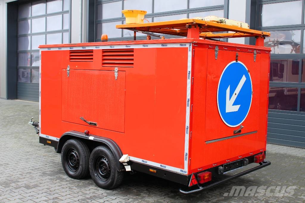 Stamford mobiles STROM-Aggregat 27,5 kVA + Sielbelüfter Generadores diésel