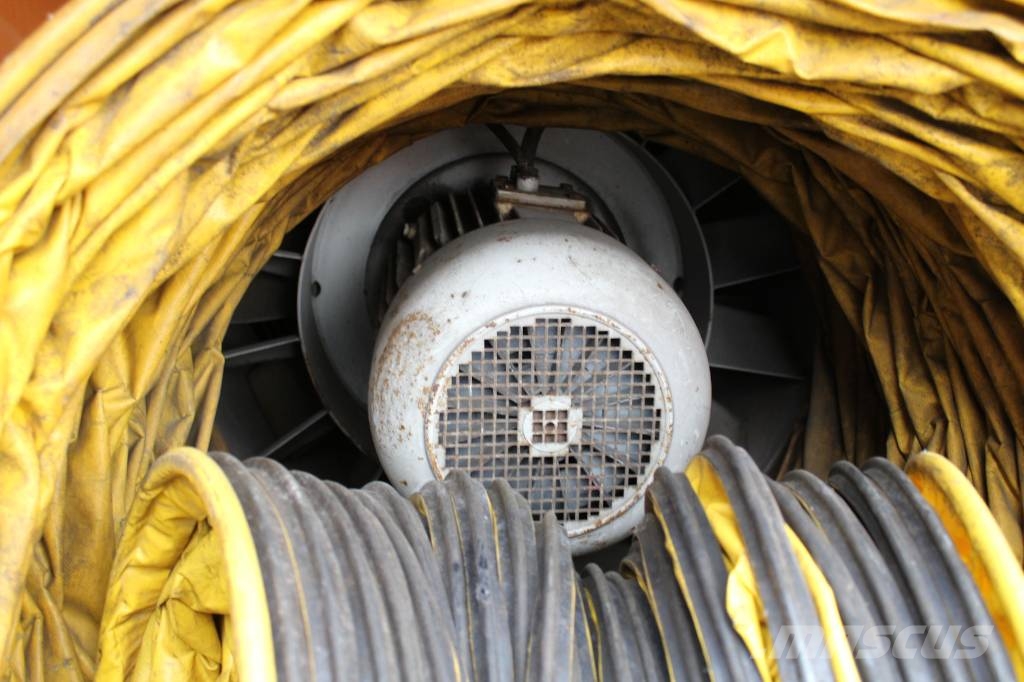 Stamford mobiles STROM-Aggregat 27,5 kVA + Sielbelüfter Generadores diésel