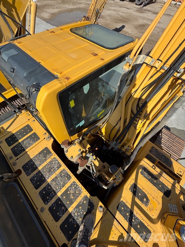 Komatsu PC 210 LC-10 Lánctalpas kotrók