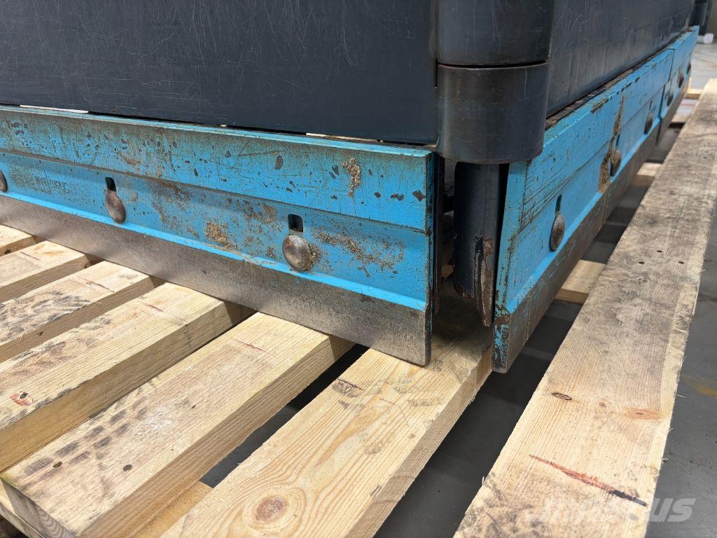 Stark UA 3750/1800R Schneeschilde und -pflüge