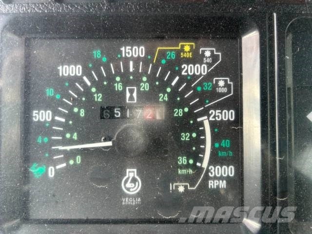 Ford 6635 DT الجرارات