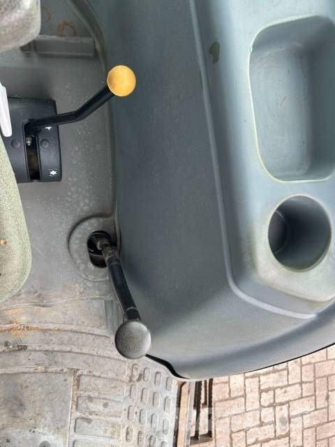 Ford 6635 DT الجرارات