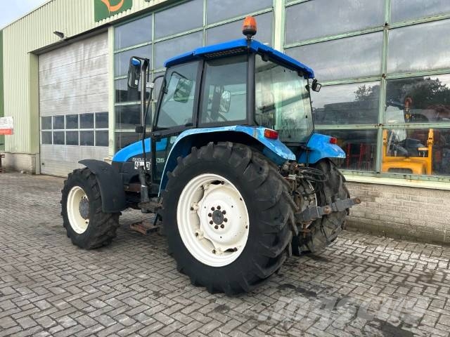 Ford 6635 DT الجرارات