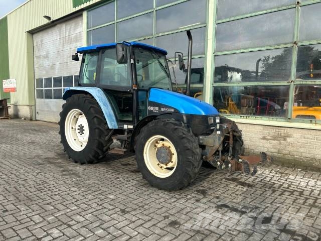 Ford 6635 DT الجرارات