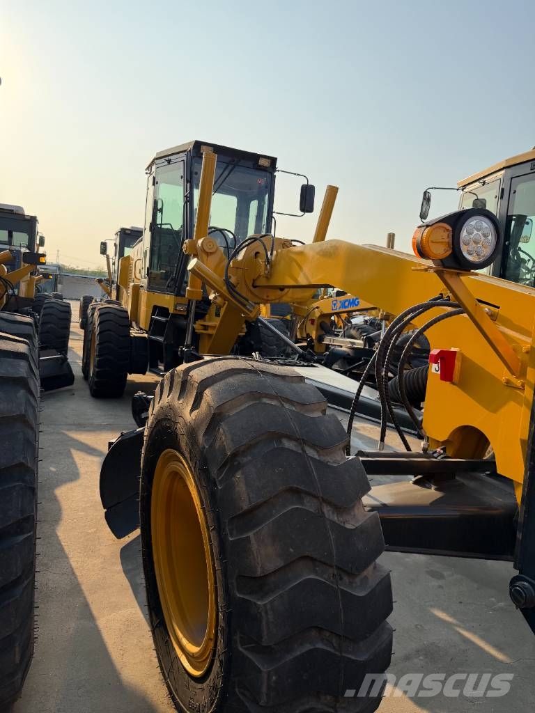 XCMG GR2153   Source factory معدات تمهيد الطرق