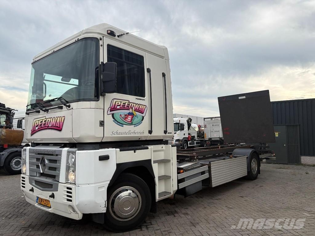 Renault MAGNUM 19,400 + BDF + 4 PERSON + BED + ELEVATOR Razstavljivi tovornjaki z žičnimi dvigali