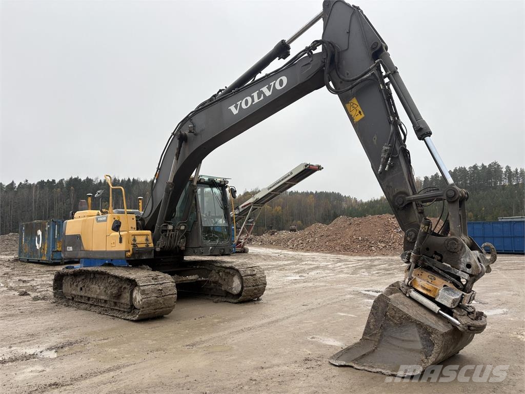 Volvo EC220DL Верижен екскаватор