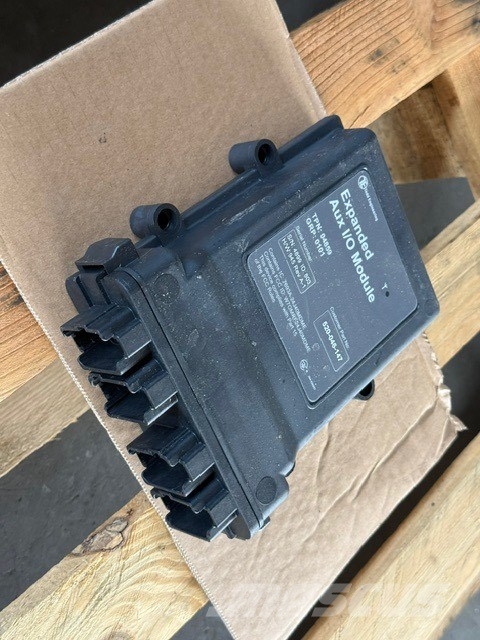 McCloskey expand aux I/O module Електроніка