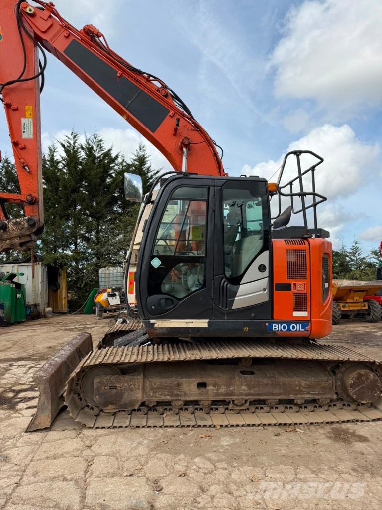 Hitachi ZX135 US-6 Crawler excavators
