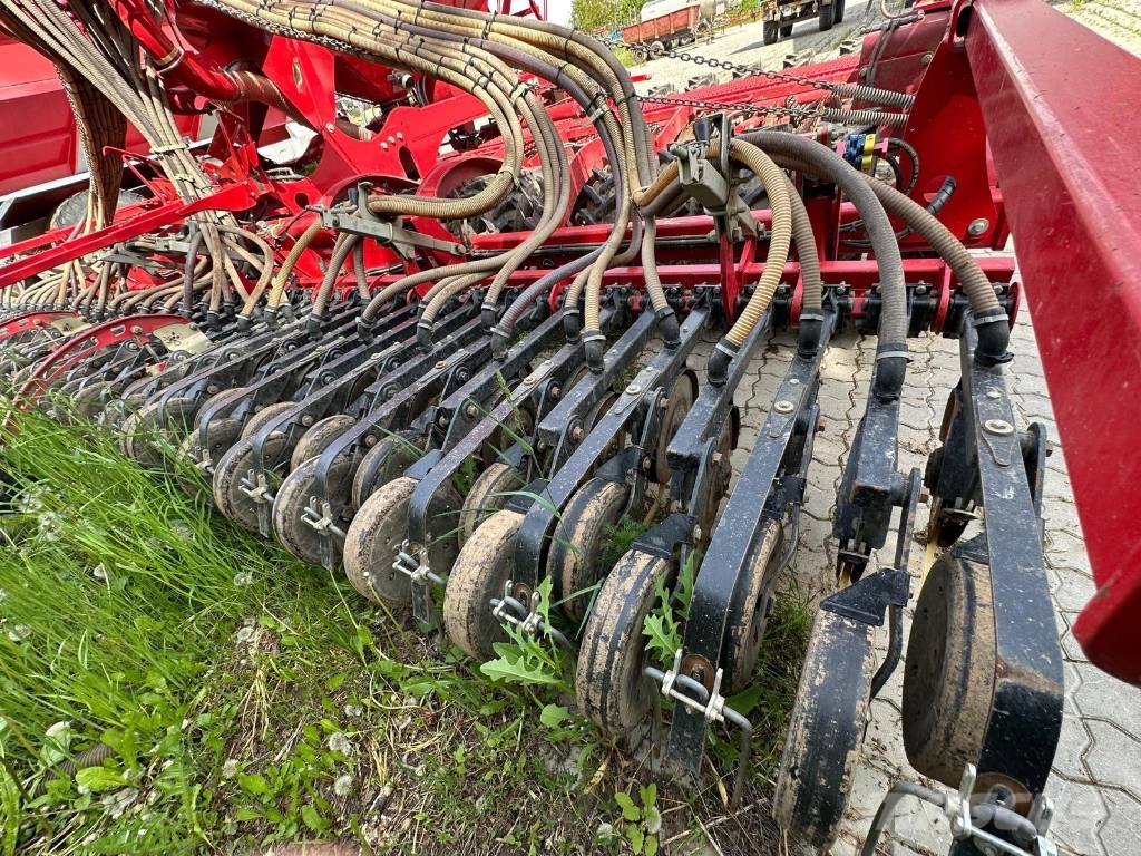 Horsch Pronto 8 DC Perforatrici