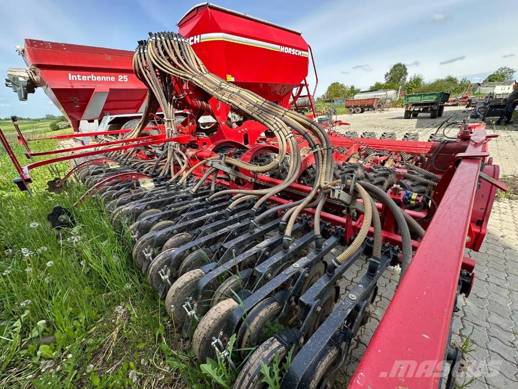 Horsch Pronto 8 DC Perforatrici