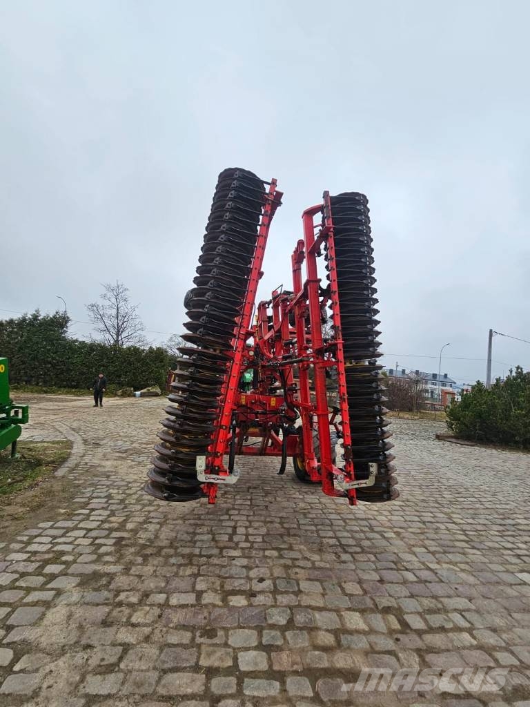 Väderstad TopdownTD700 砕土機