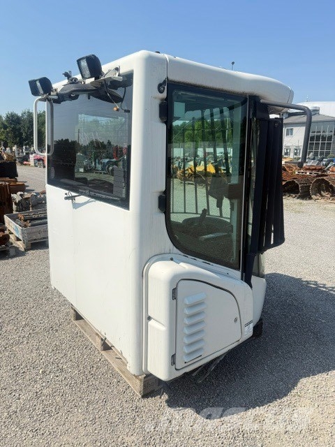 Liebherr L 524,L538 L556 USED CAB كابينة والداخلية