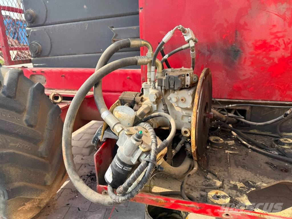 JLG 40 FOR PARTS! Schaarhoogwerkers