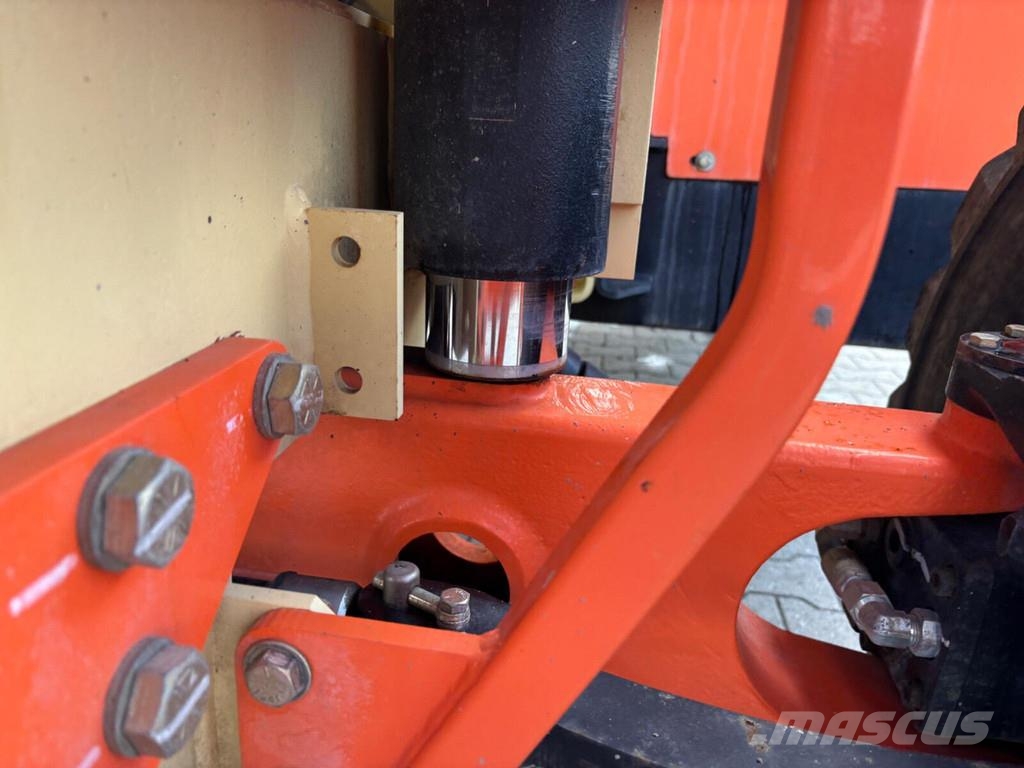 JLG 3394RT Saksilavat