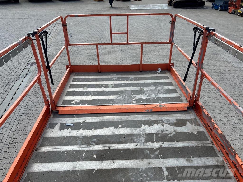 JLG 3394RT رافعات مقصية الشكل