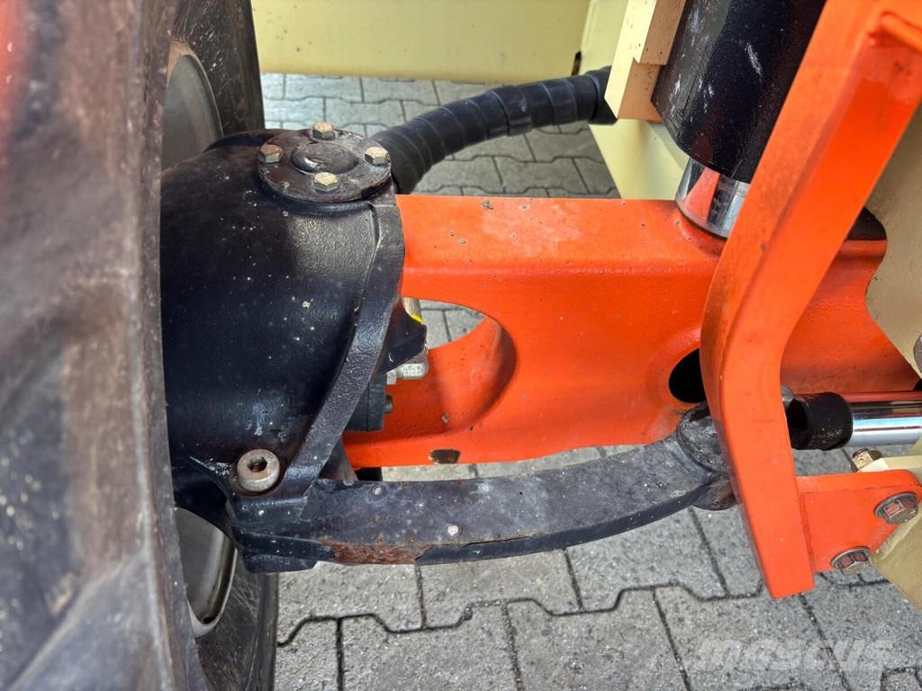 JLG 3394RT Saksilavat