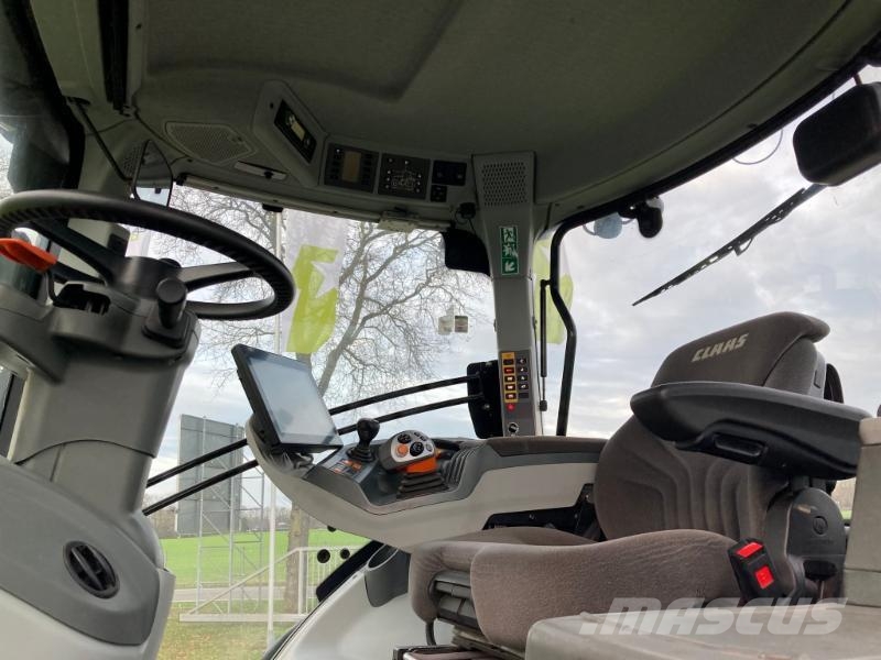CLAAS AXION 810 CMATIC CEBIS Tractoren