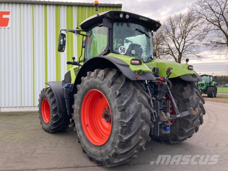 CLAAS AXION 810 CMATIC CEBIS Tractoren