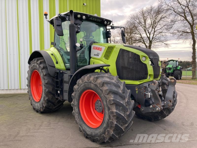 CLAAS AXION 810 CMATIC CEBIS Tractoren