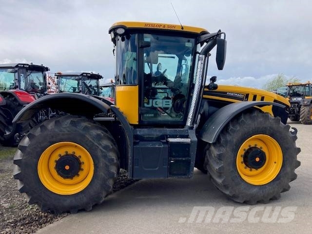 JCB 4220 Tractor Traktori